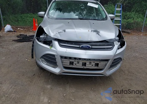 2016 Ford Escape Se z USA, uszkodzony, nr VIN 1FMCU0G73GUB67097